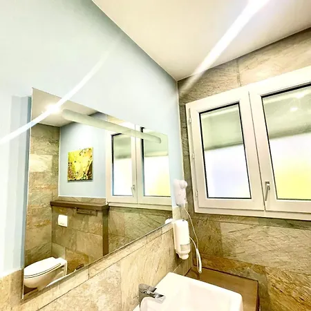 15 - Tourist House Primaticcio - Self Check-in Apartment Bologna