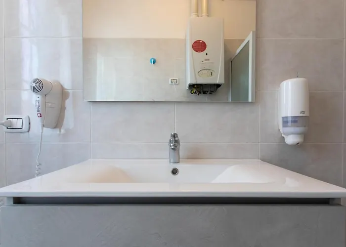 15 - Tourist House Primaticcio - Self Check-in شقة *