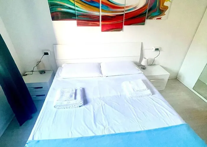 15 - Tourist House Primaticcio - Self Check-in شقة بولونيا