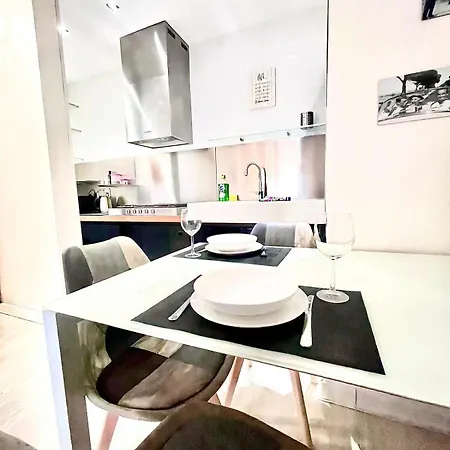 Apartament 15 - Tourist House Primaticcio - Self Check-in